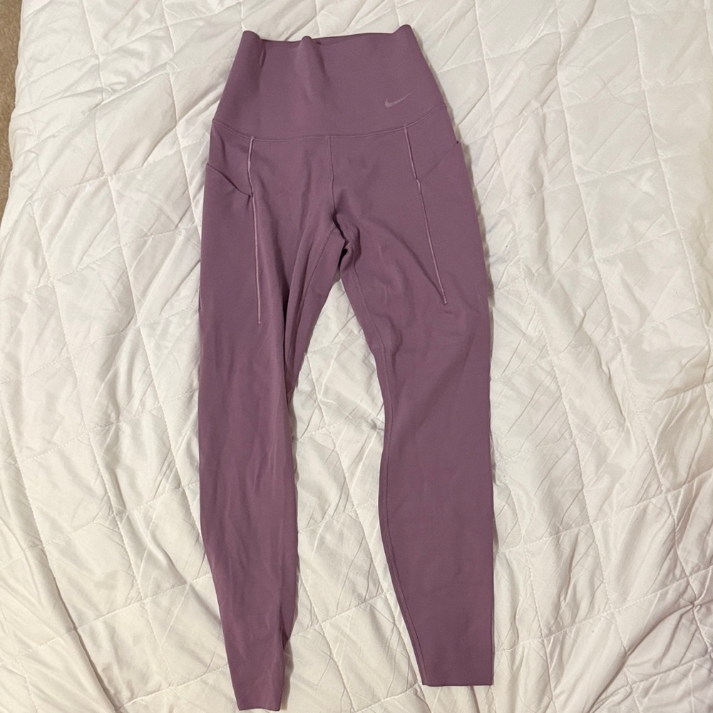 Nike Women's Lavender Leggings